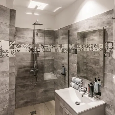 Aparthotel Noima Luxury 3*