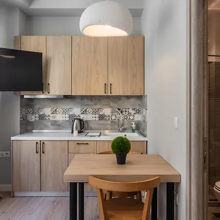 アパートホテル Noima Luxury 4*