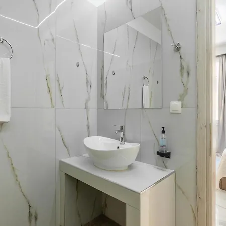 Noima Luxury