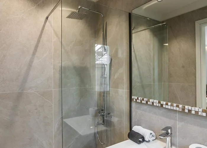 Noima Luxury Aparthotel 3*